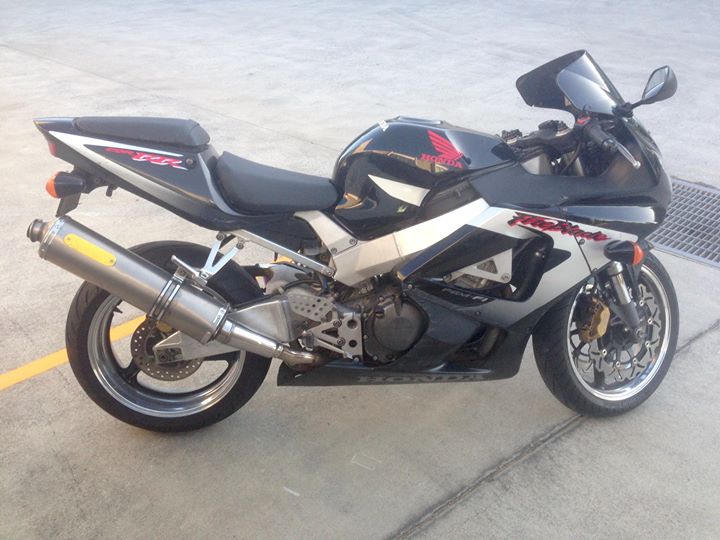 2000 Honda fireblade sale #3