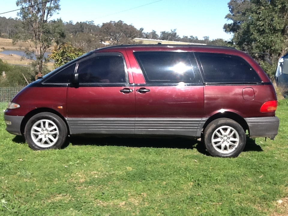 Toyota Estima i lucida