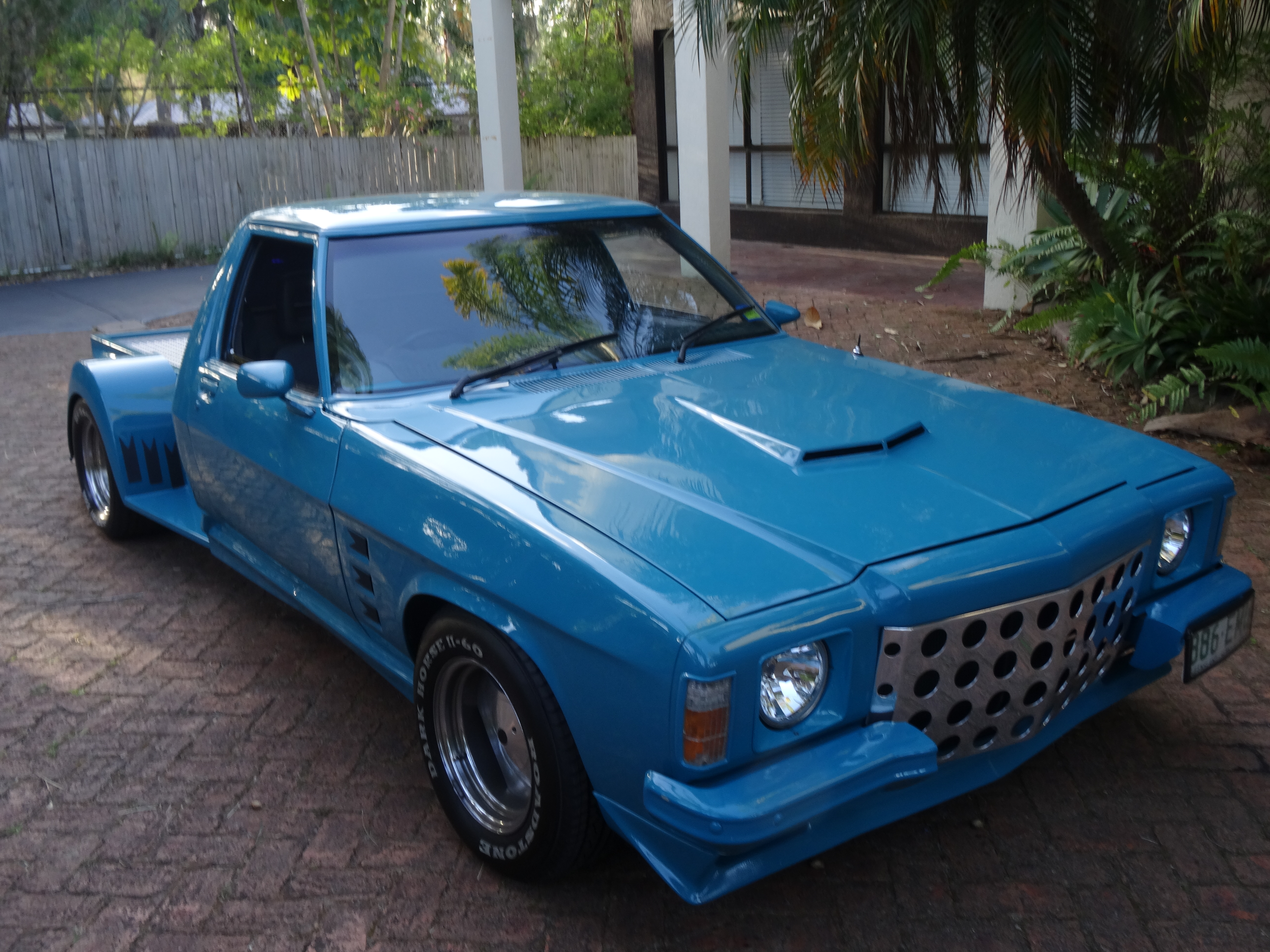 1977 Holden HZ