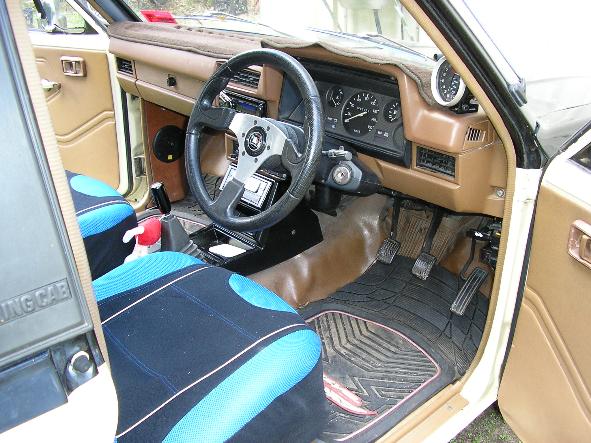 1985 Nissan 720