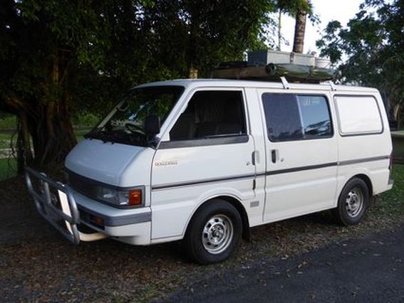 1996 Ford Econovan