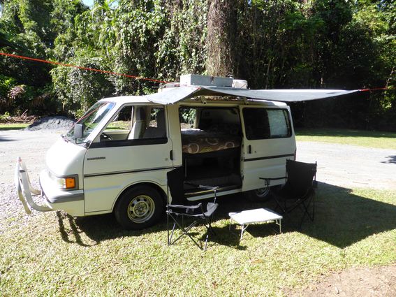 1996 Ford Econovan