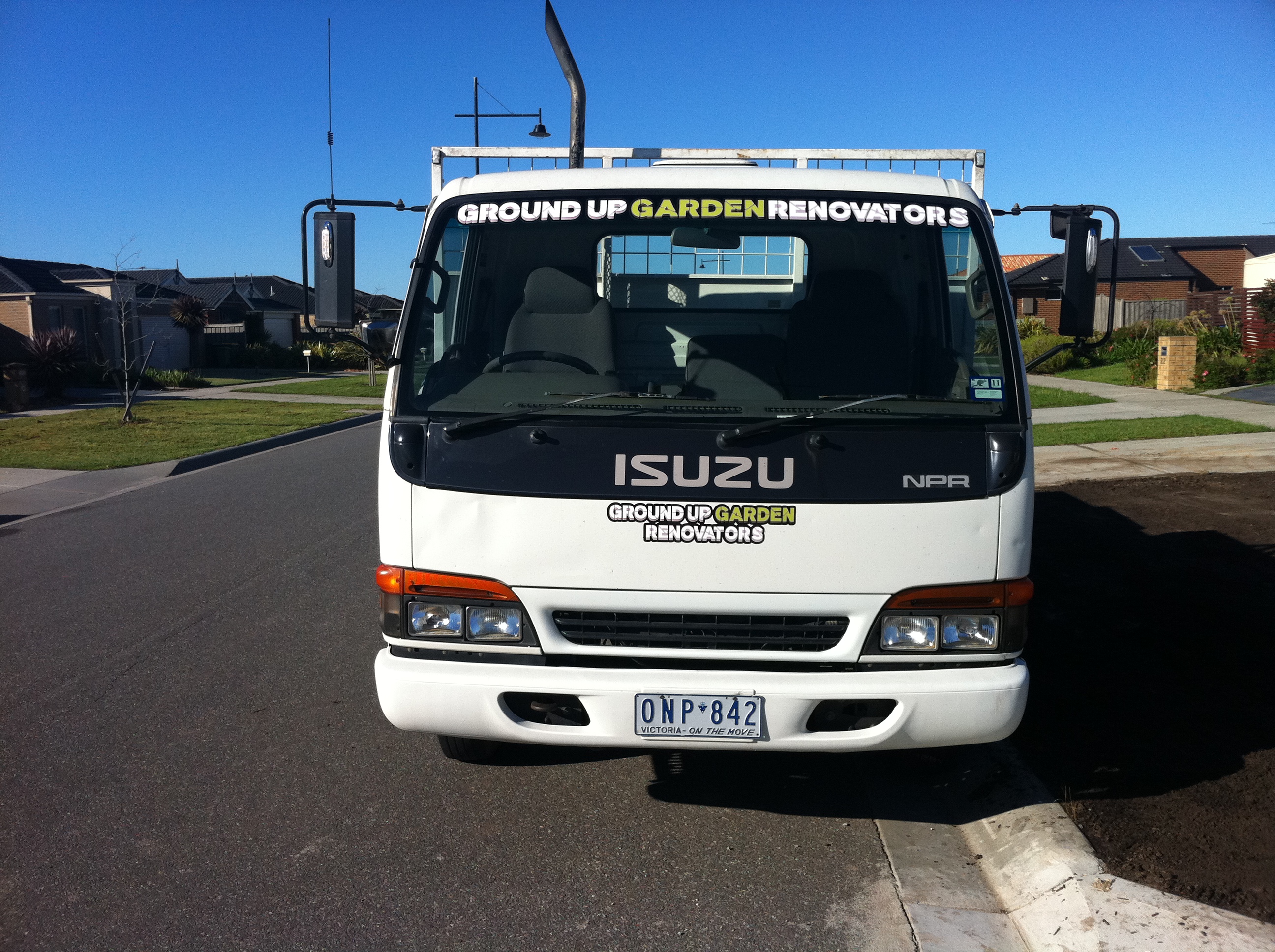 1997 Isuzu NPR 300