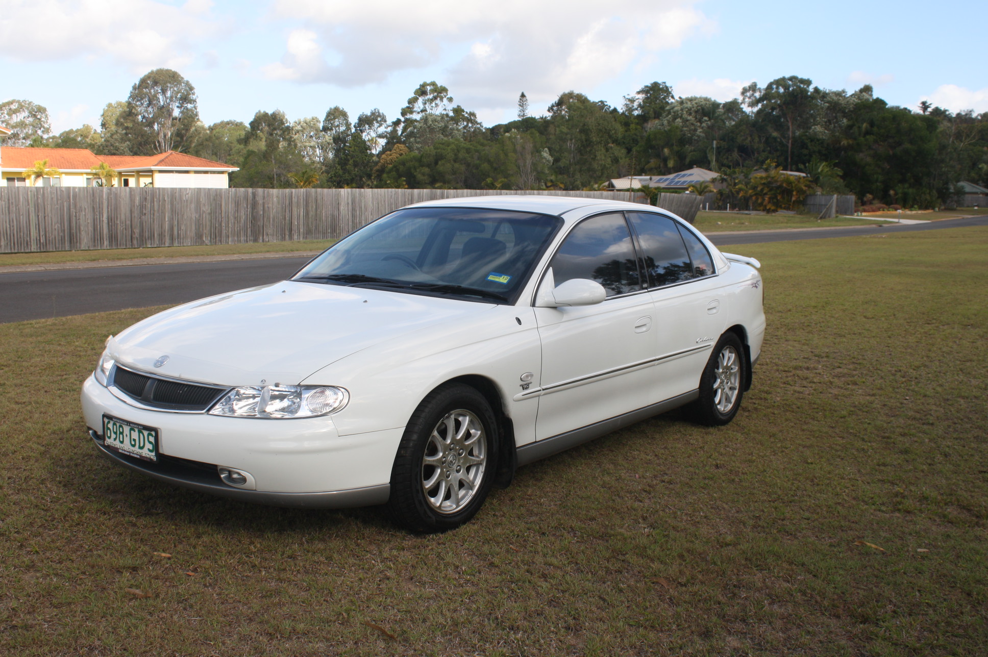 2000 Holden Calais VX