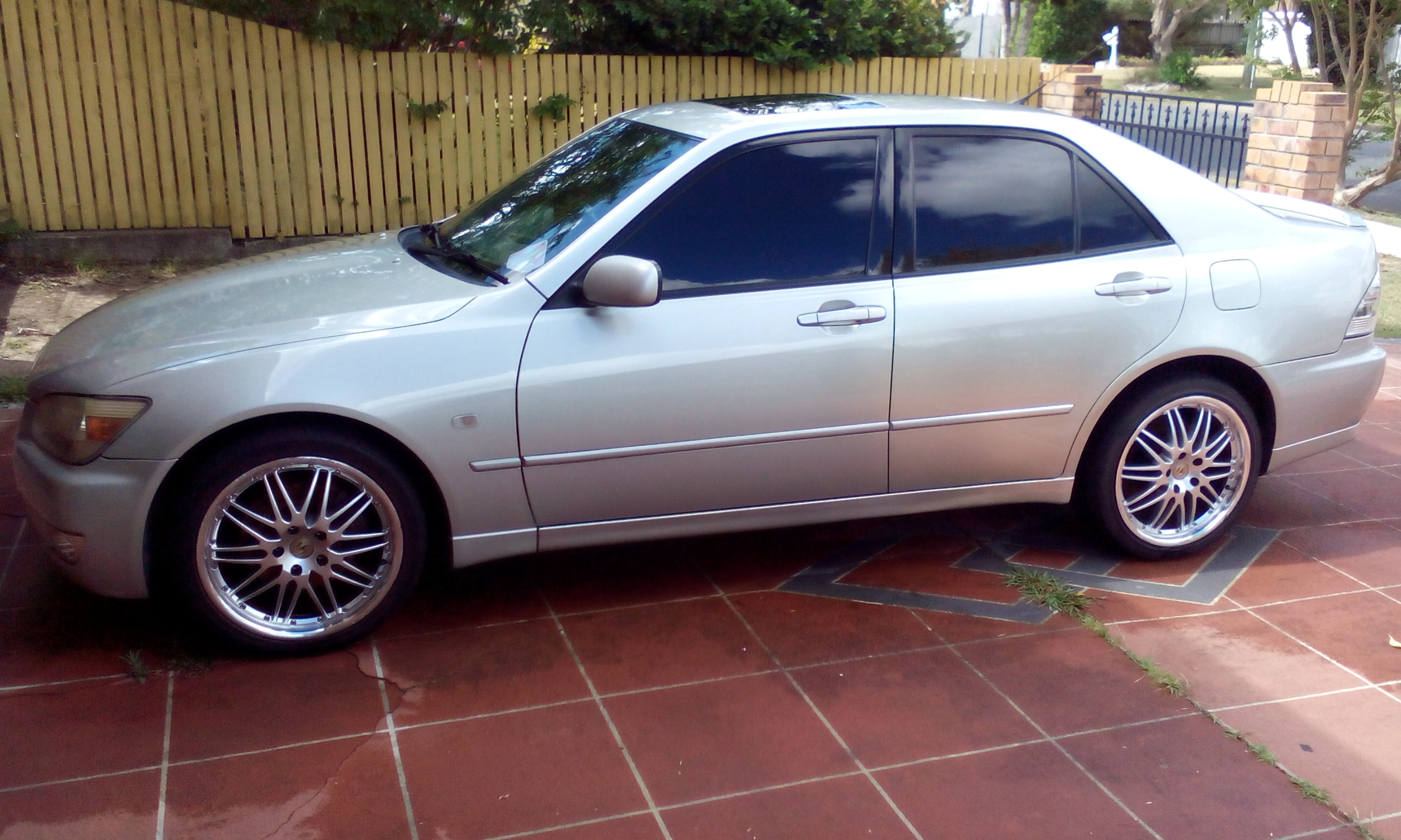 00 Lexus Is0 Sports Luxury Gxe10r Car Sales Qld Brisbane