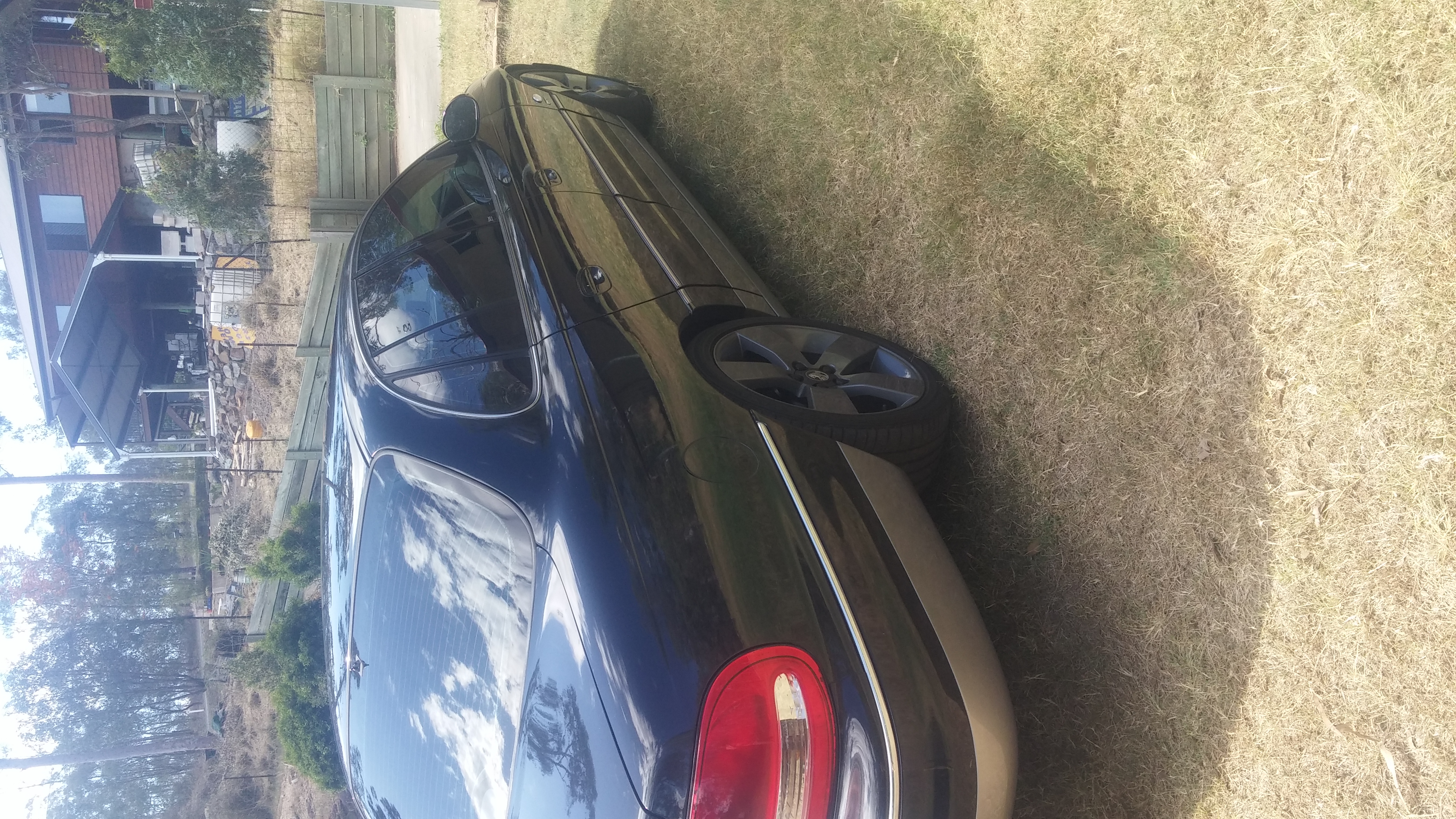 2001 Holden Statesman International LS8 WHII