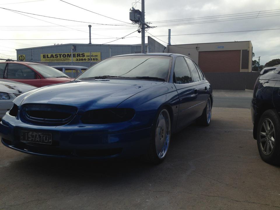 2001 Holden Statesman V6 WH