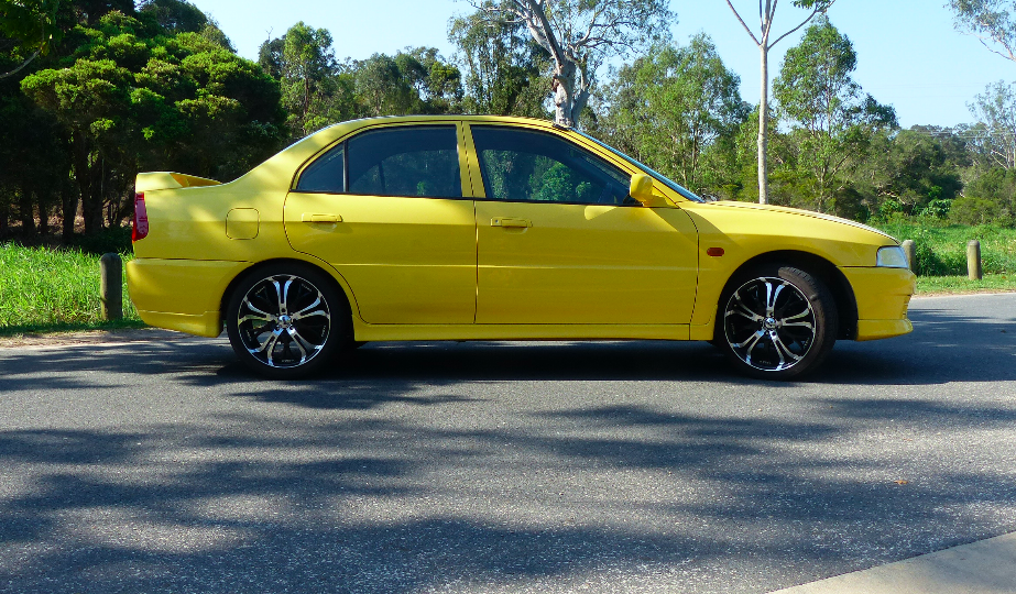 2001 Mitsubishi Lancer GLI CE