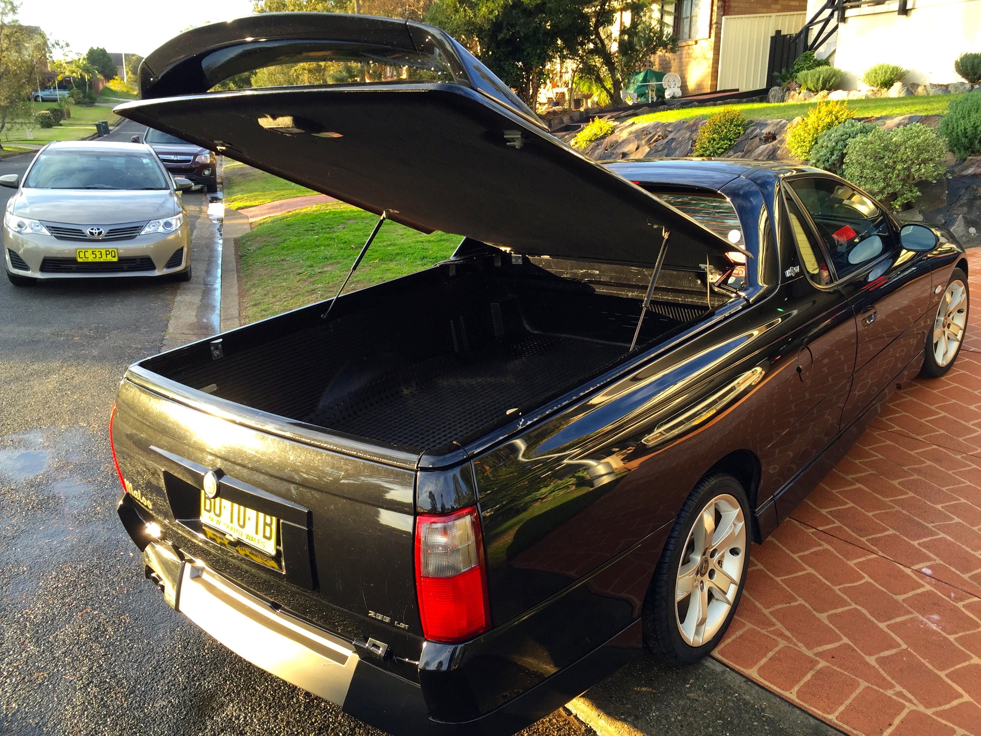 2002 HSV Maloo R8 YII