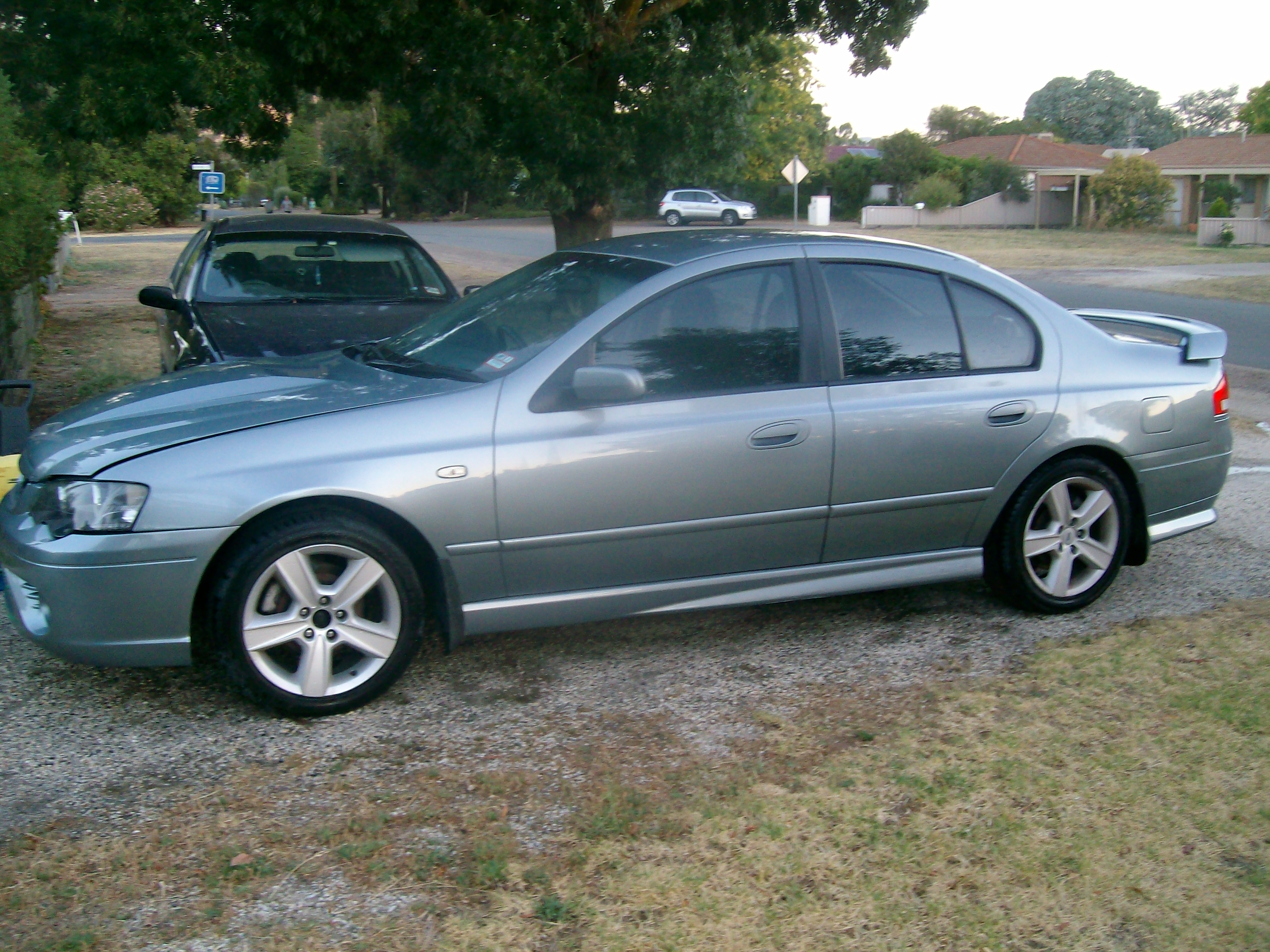 Ford falcon 2003 fuel consumption #9