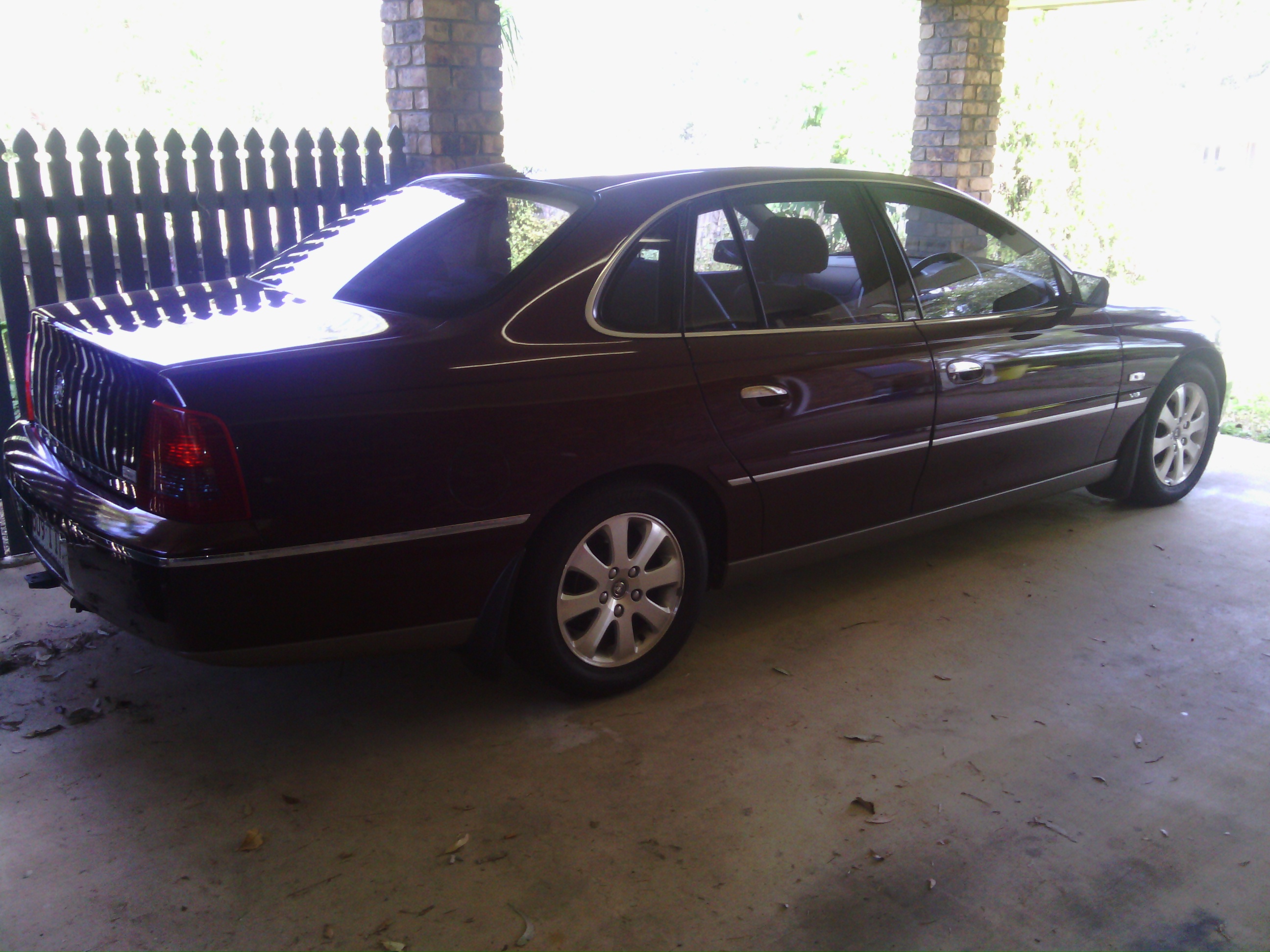 2004 Holden Statesman V8 WK