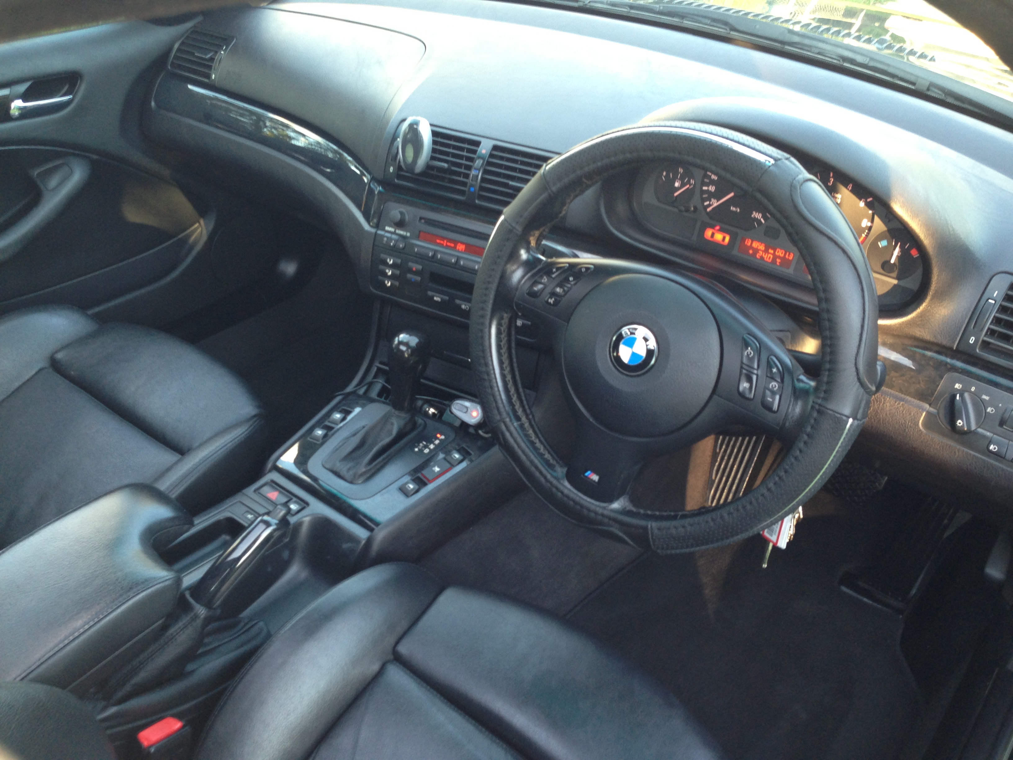 2005 BMW 318i Sport E46