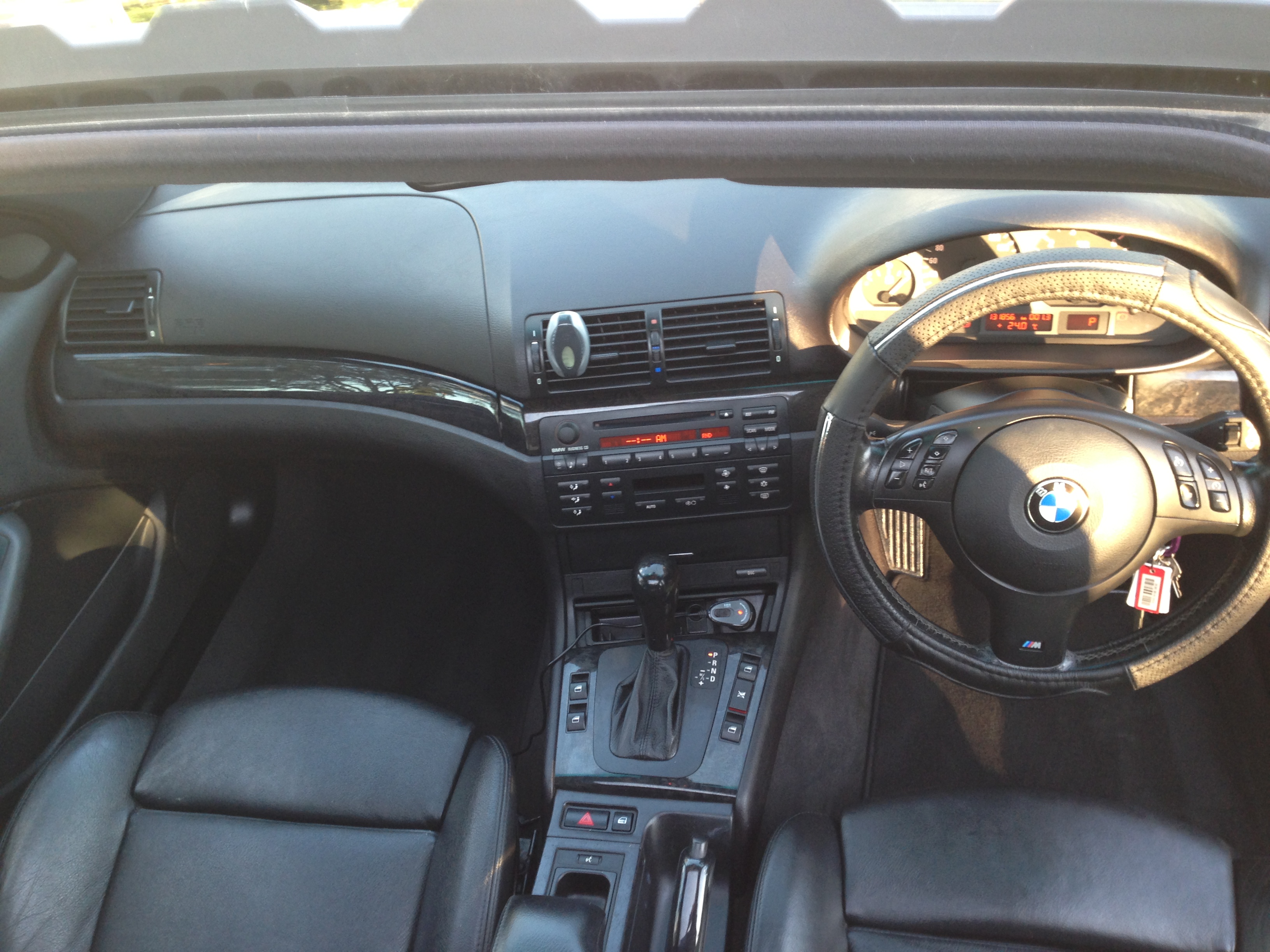 2005 BMW 318i Sport E46