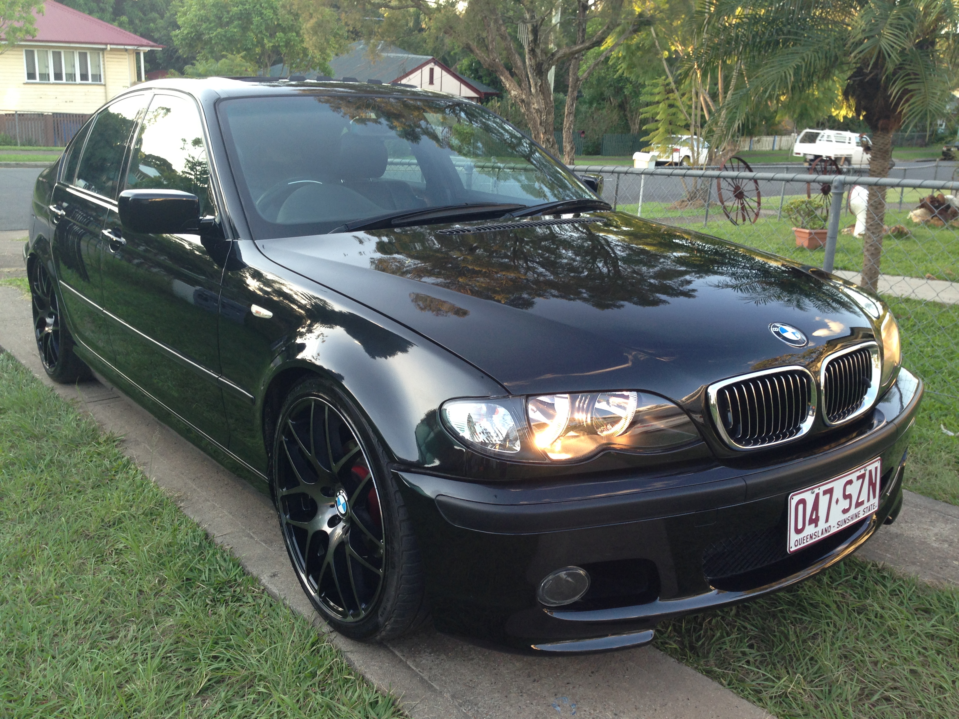 2005 BMW 318i Sport E46