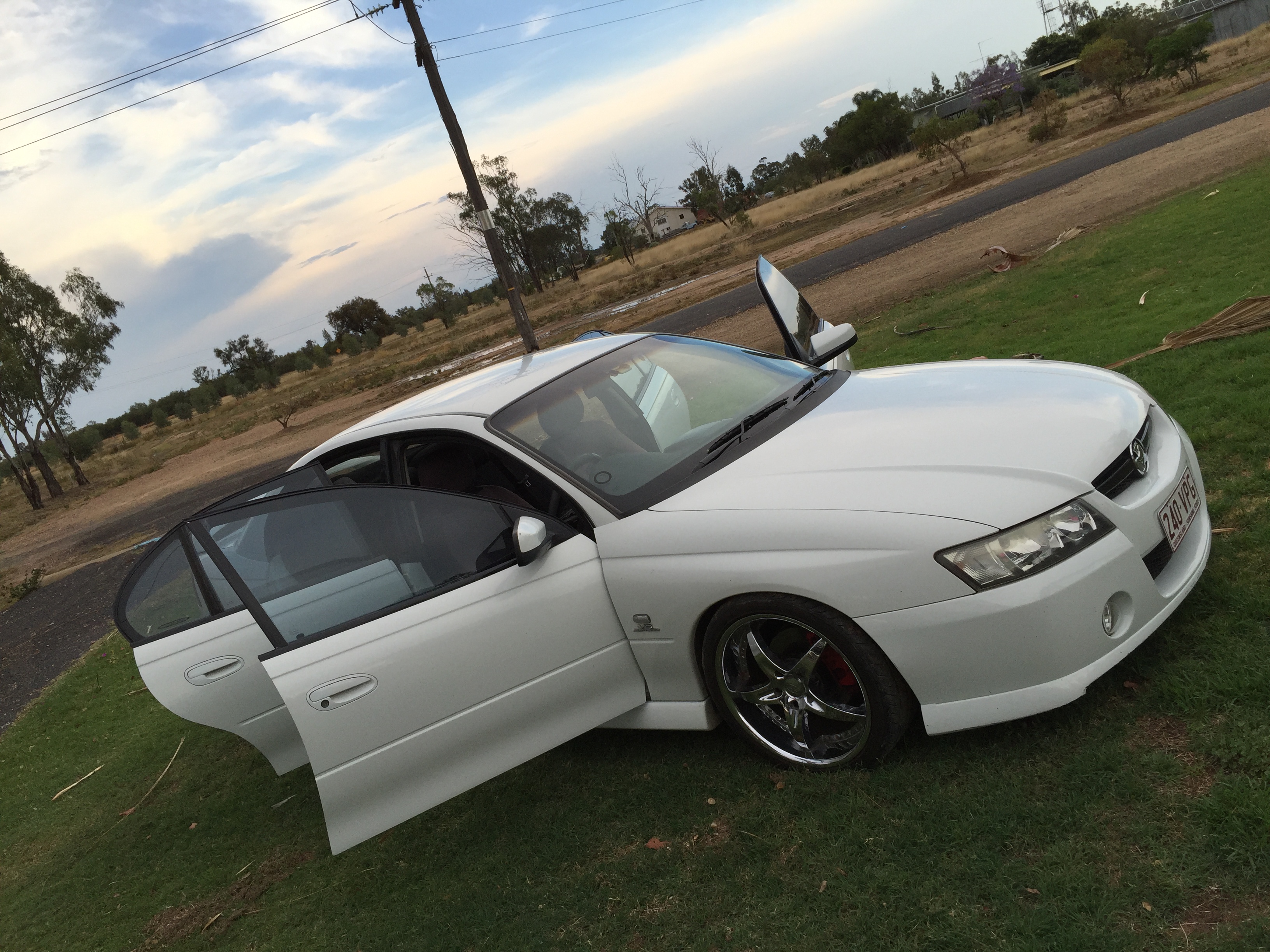 2005 Holden Commodore SV6 VZ