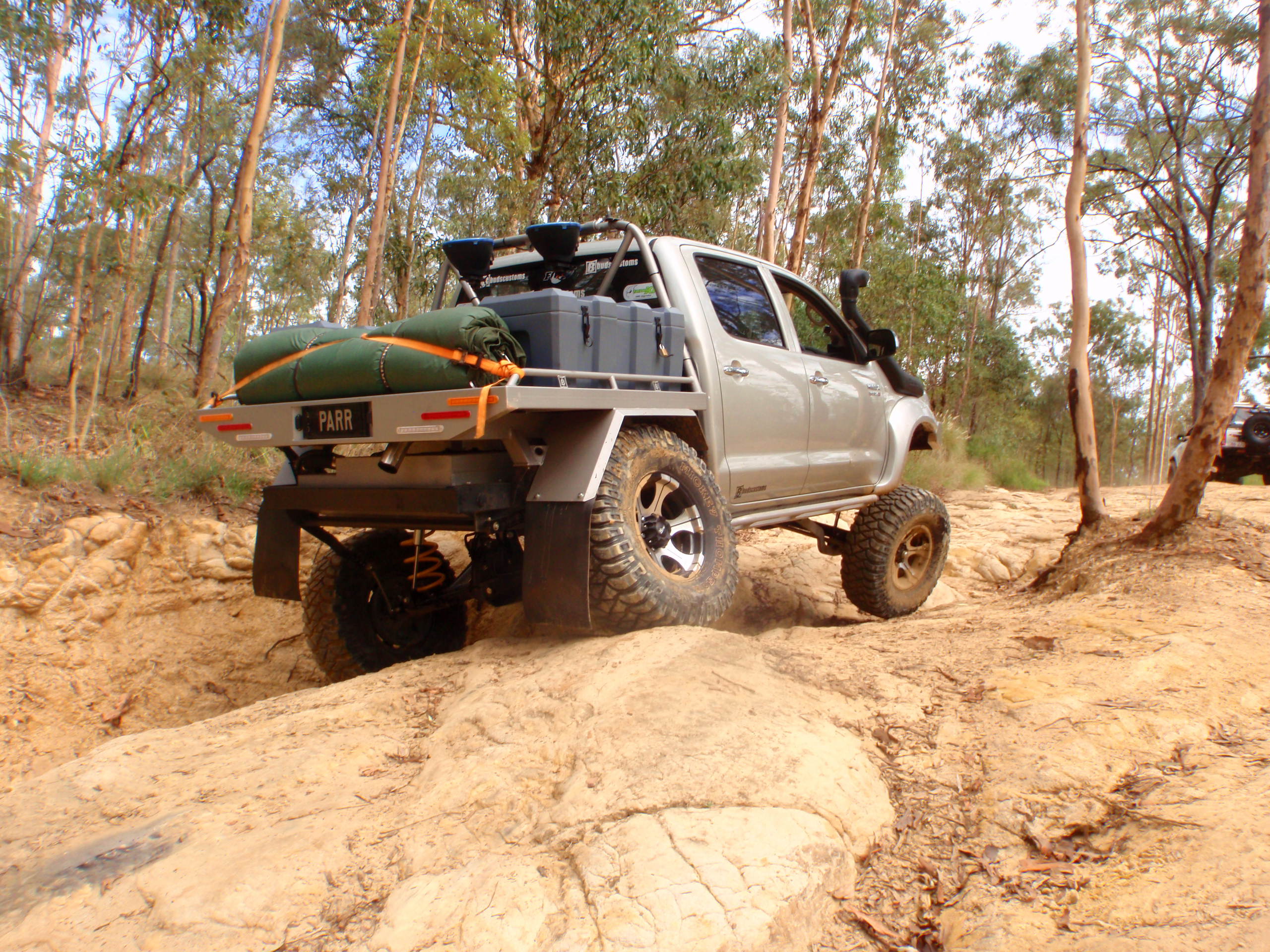 2005 Toyota Hilux SR5 (4X4) KUN26R