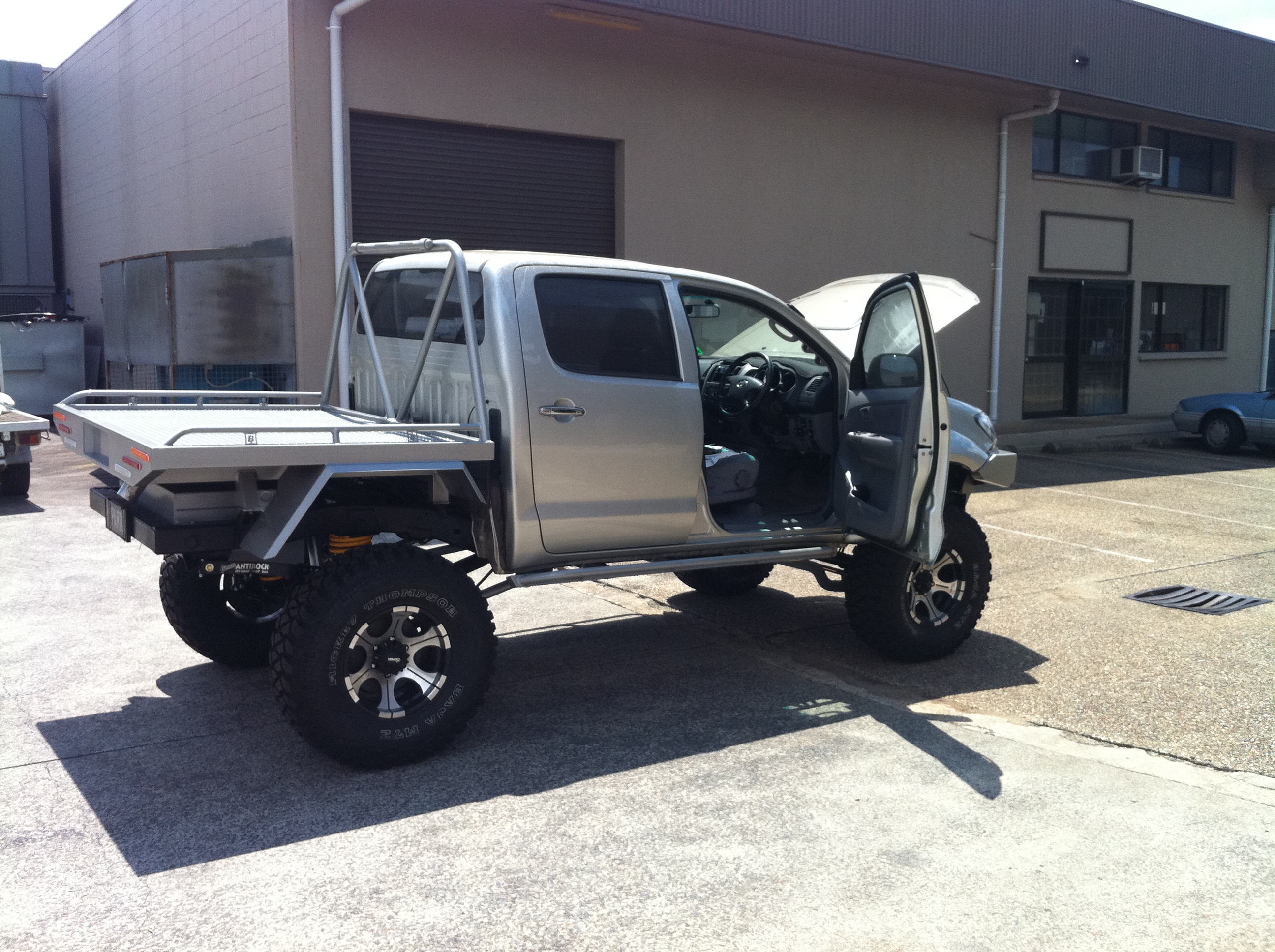 2005 Toyota Hilux SR5 (4X4) KUN26R