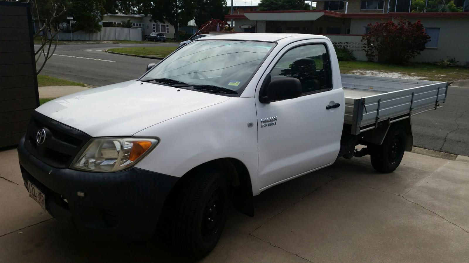 2006 Toyota Hilux Workmate TGN16R