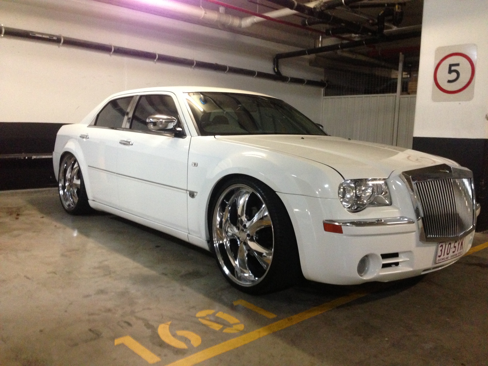 2007 Chrysler 300c 5.7 HEMI V8 LE MY06