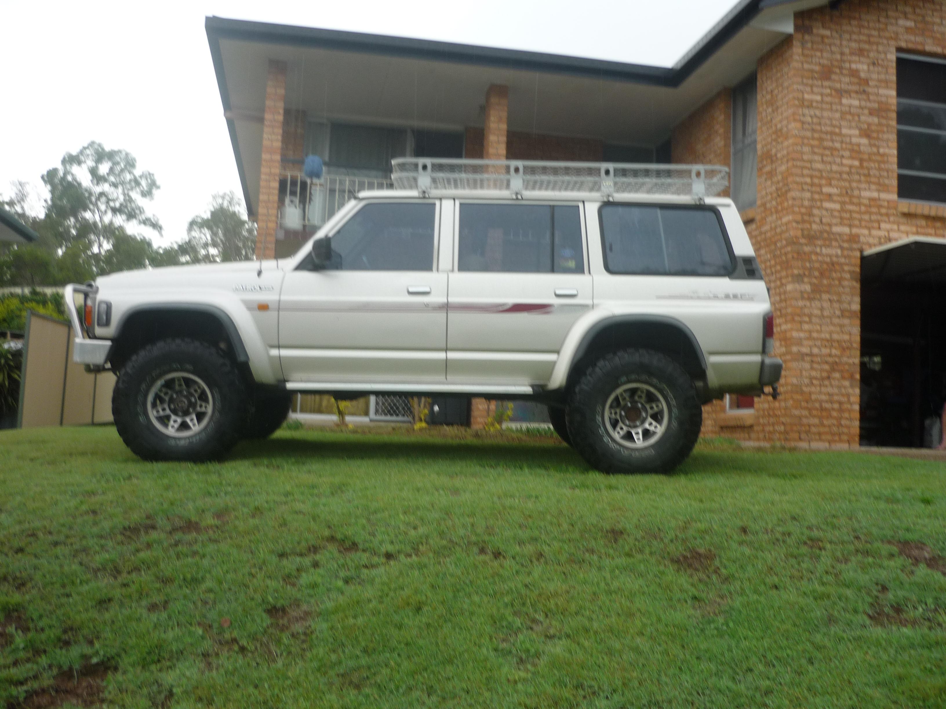 Nissan Patrol GQ 1994