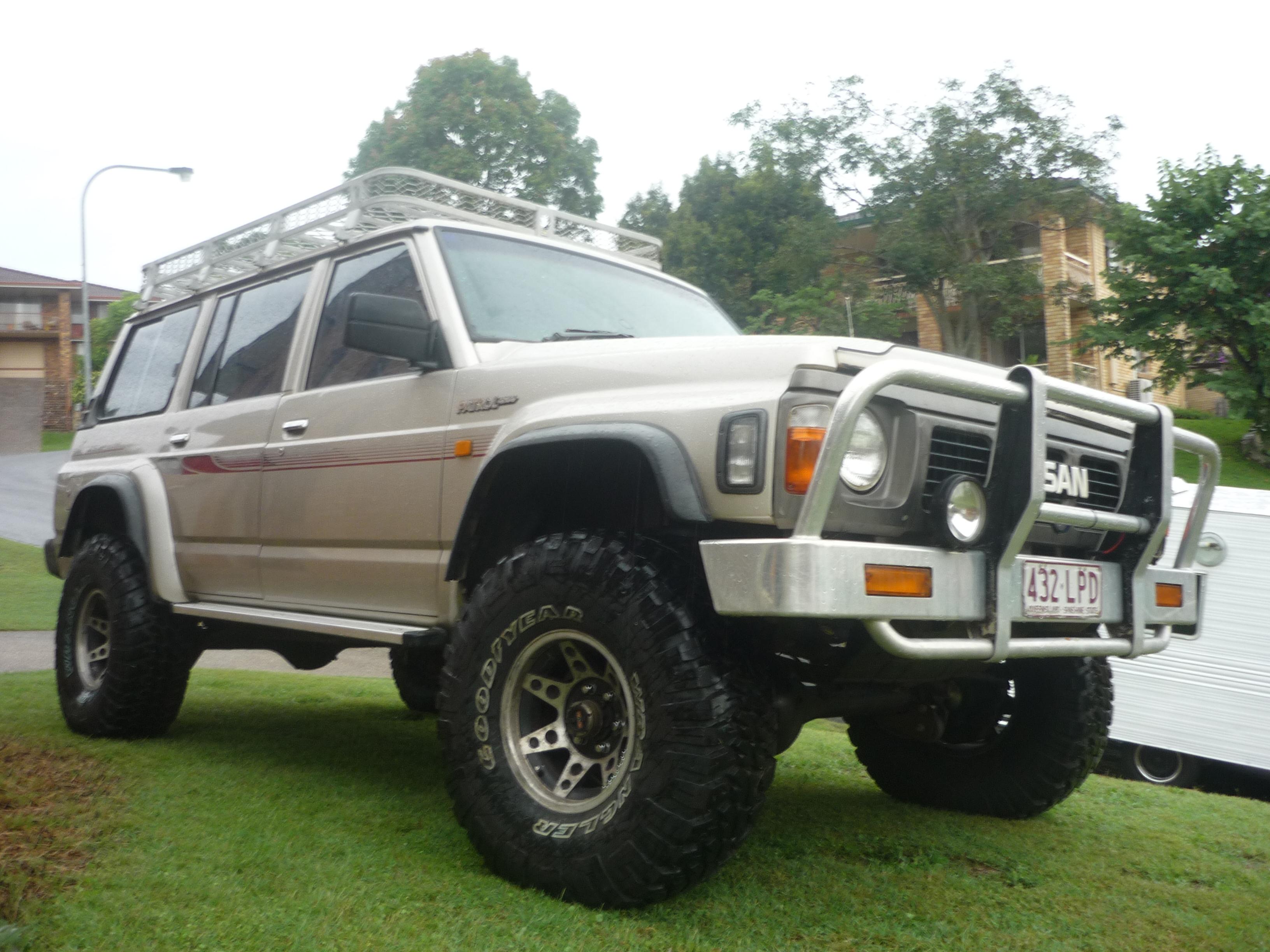 Nissan Patrol GQ 1994