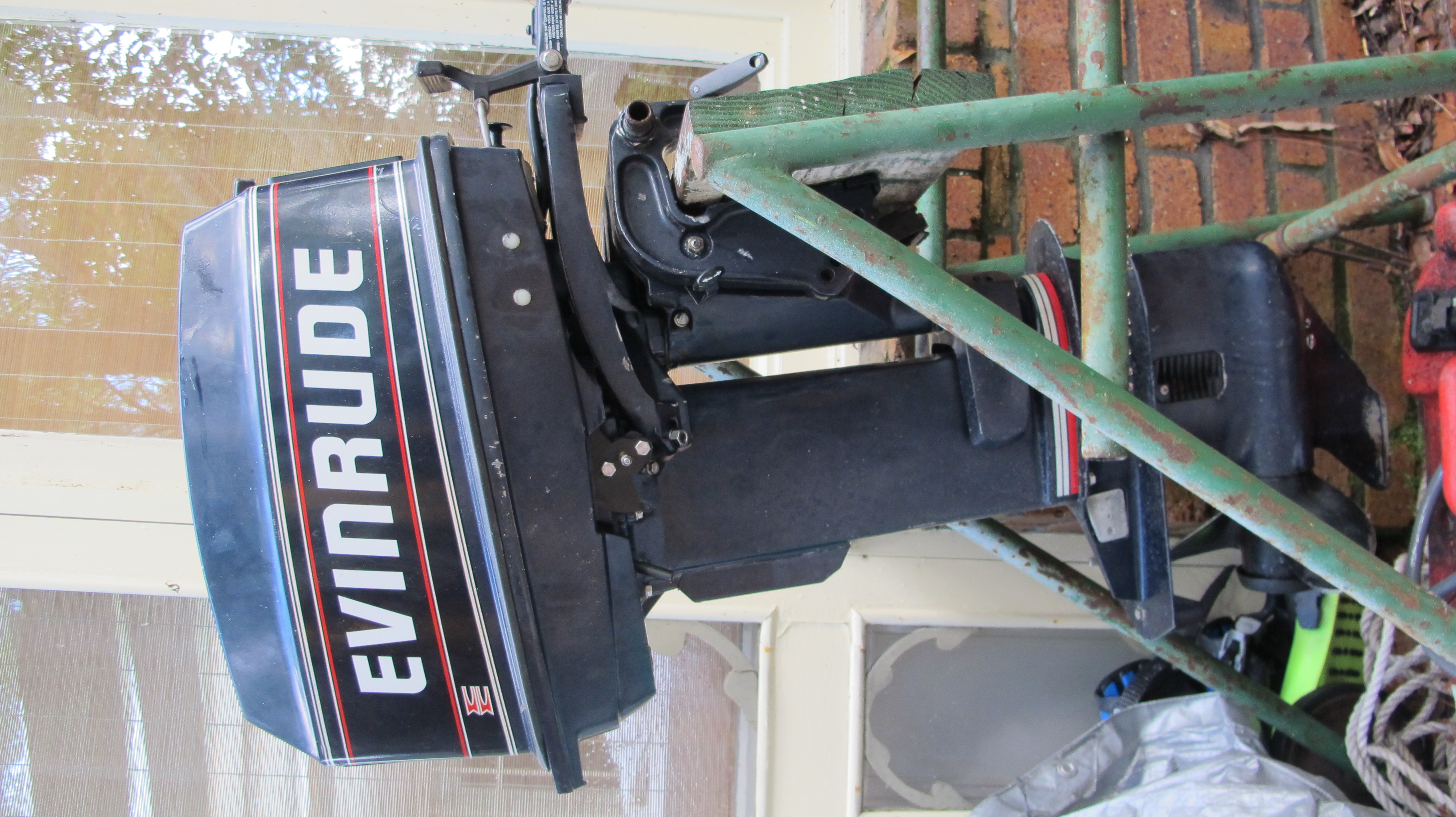 20HP Evinrude Outboard Engine