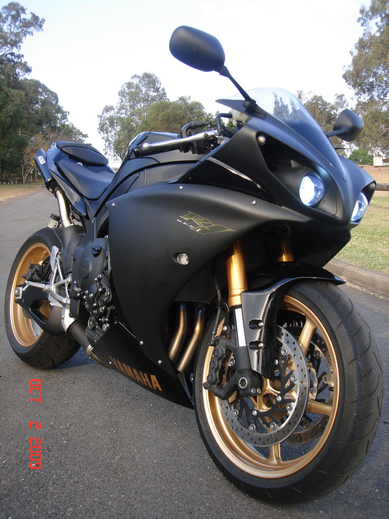 2009 Yamaha R1