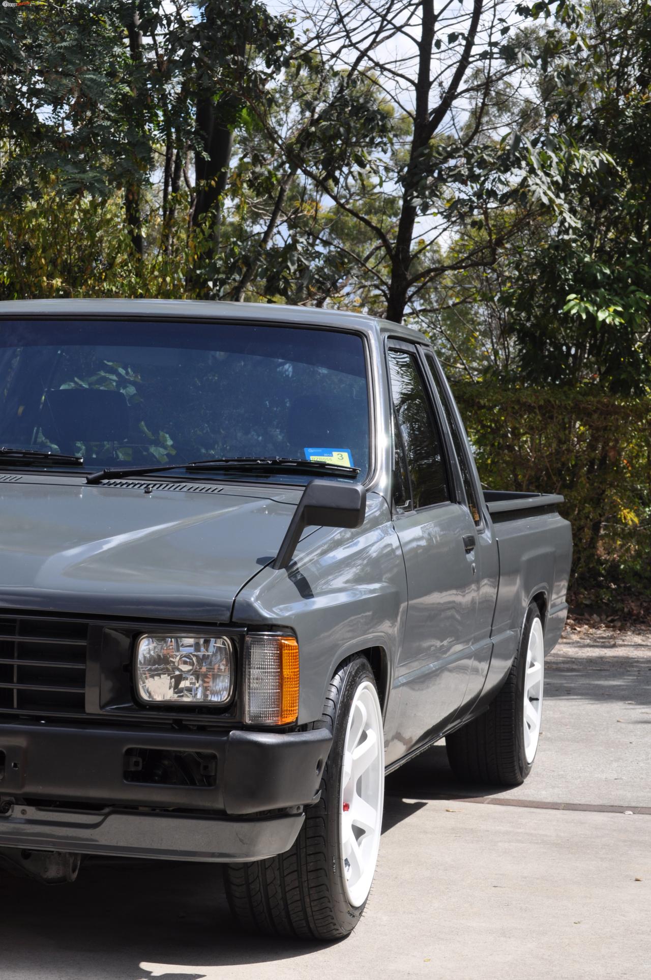 1986 Toyota Hilux Sr5 Yn57