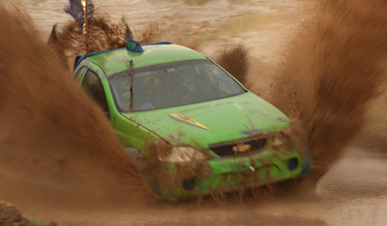 Mud Racing