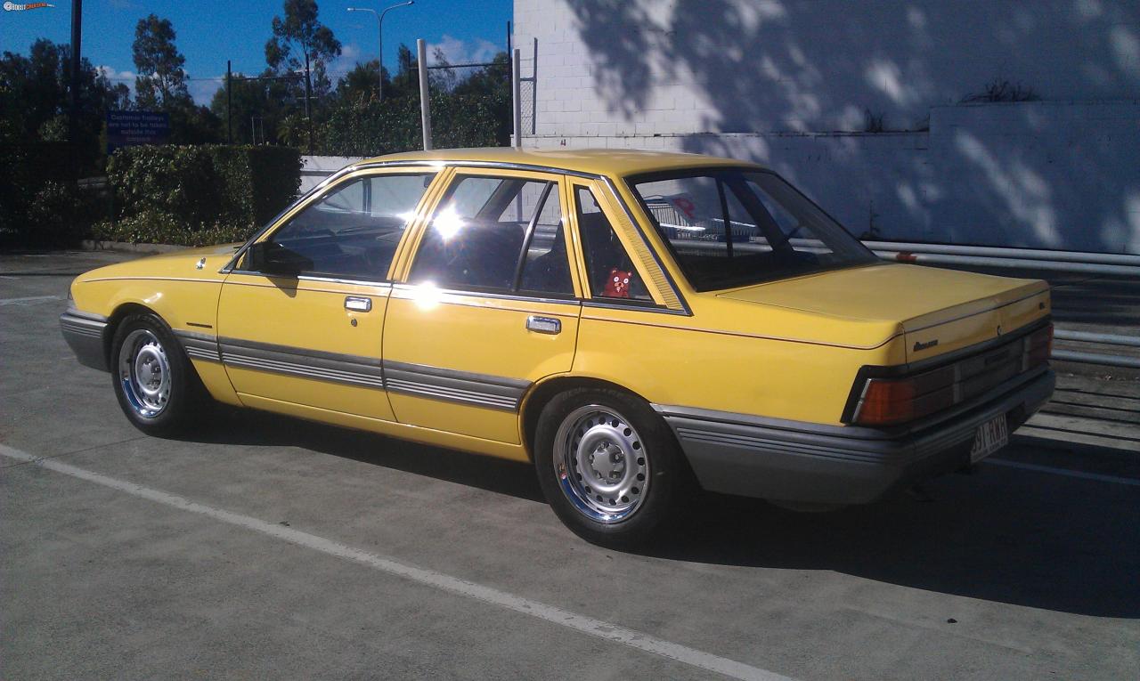 1987 Holden Commodore Vl