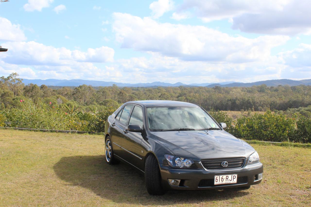  Lexus Is200 