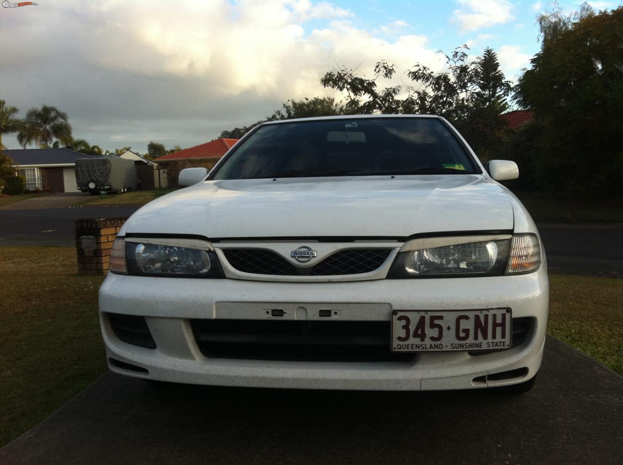 1998 Nissan Pulsar Sss