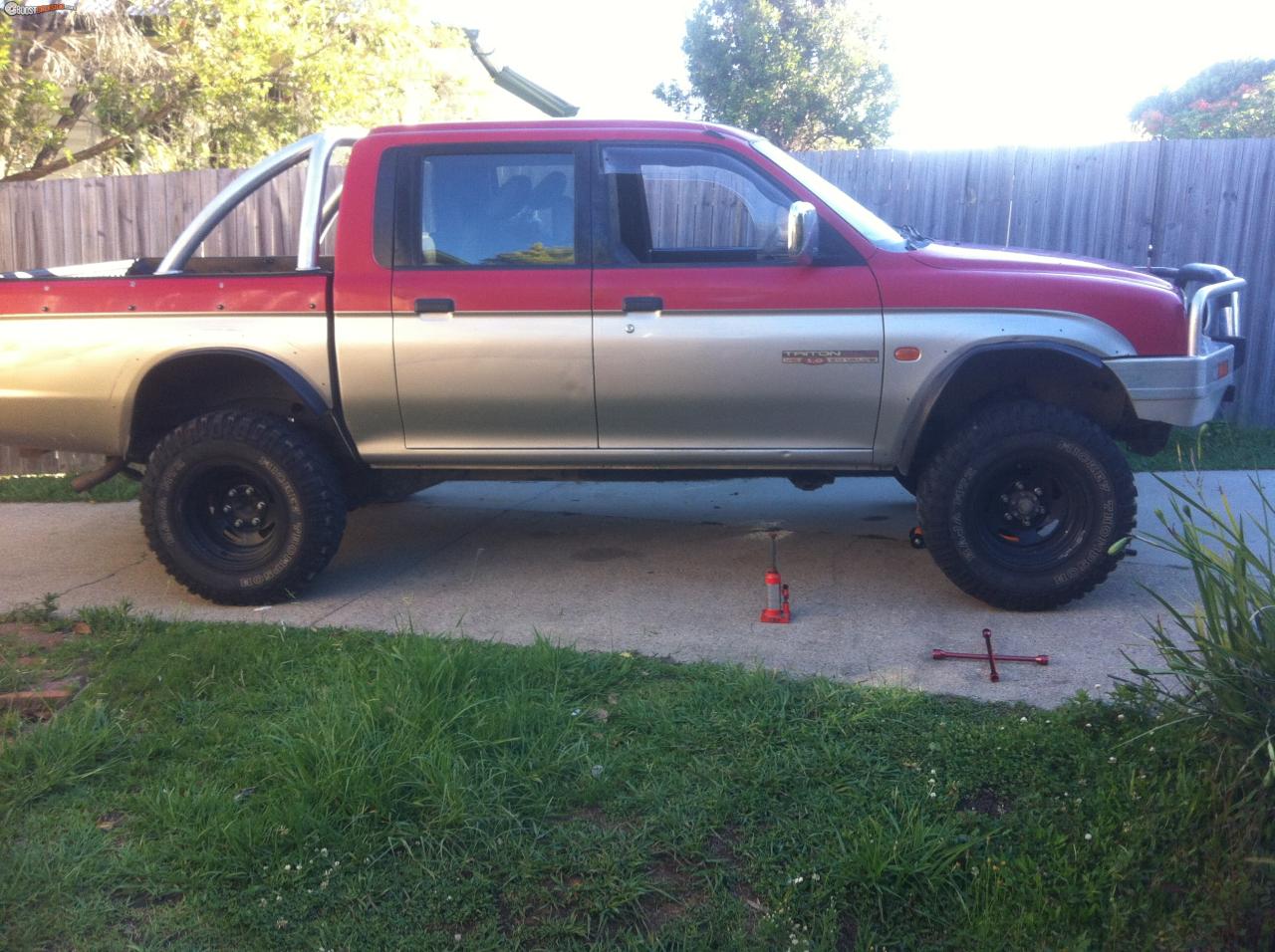 1998 Mitsubishi Triton Mk