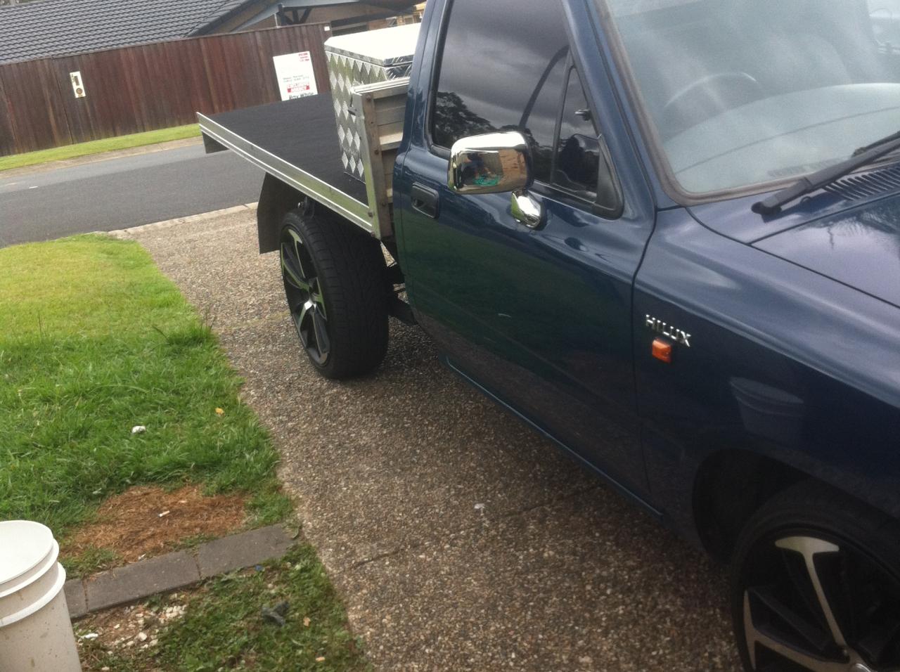 1993 Toyota Hilux Rn85r