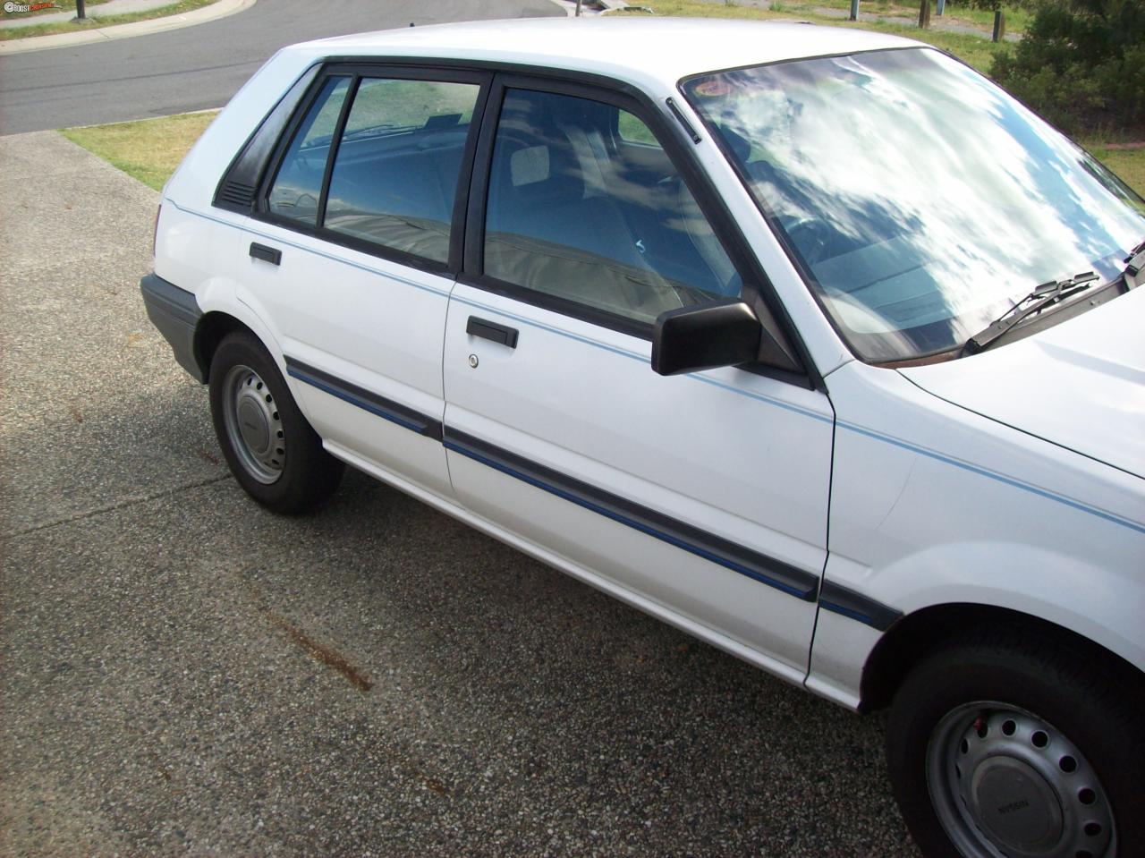 1990 Nissan Pulsar N13