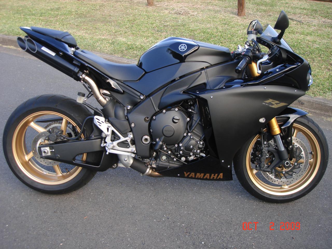 2009 Yamaha R1