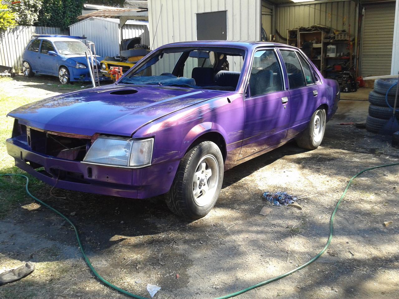 1982 Holden Commodore VH SLE