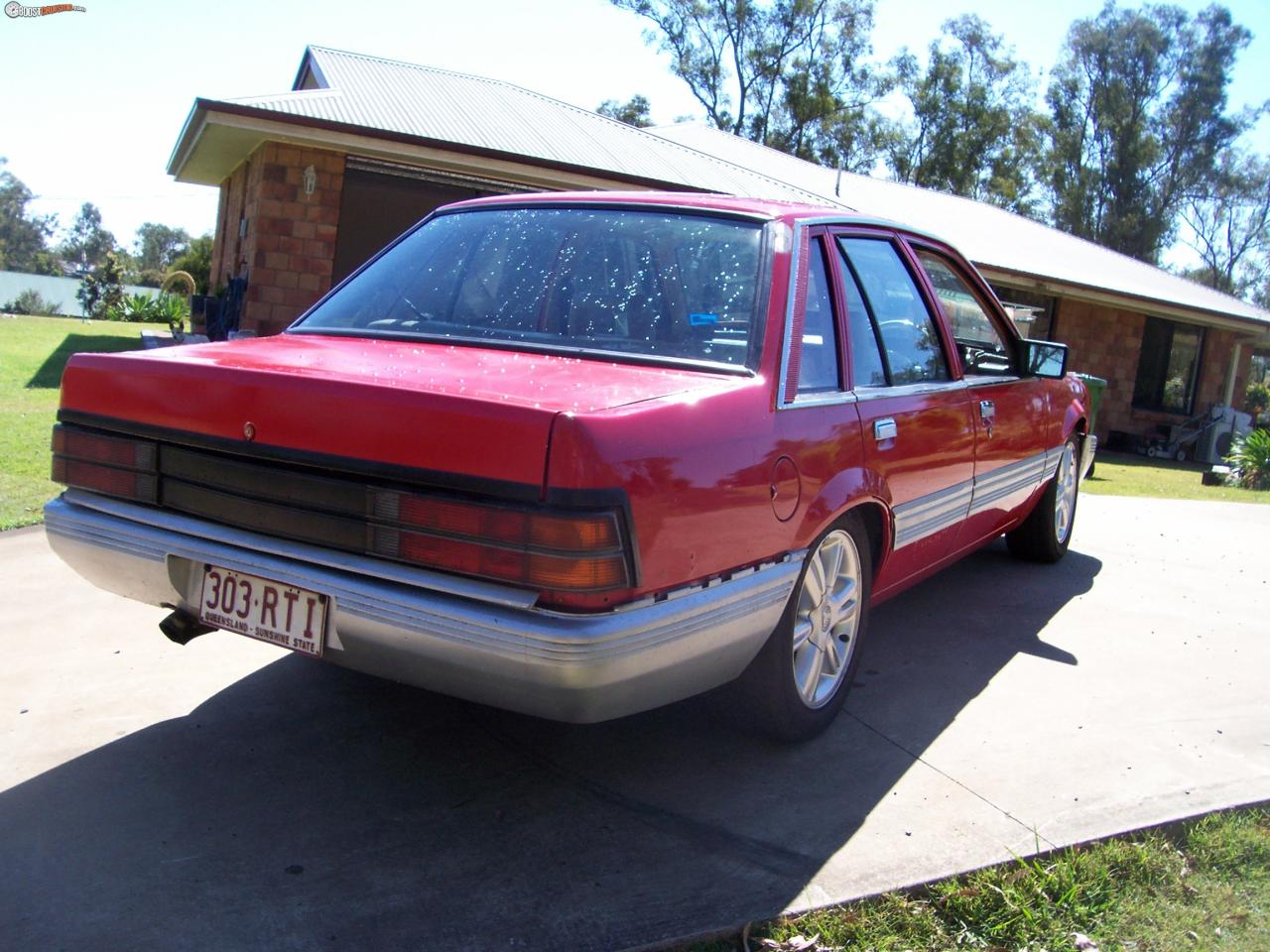 1987 Holden Commodore VL