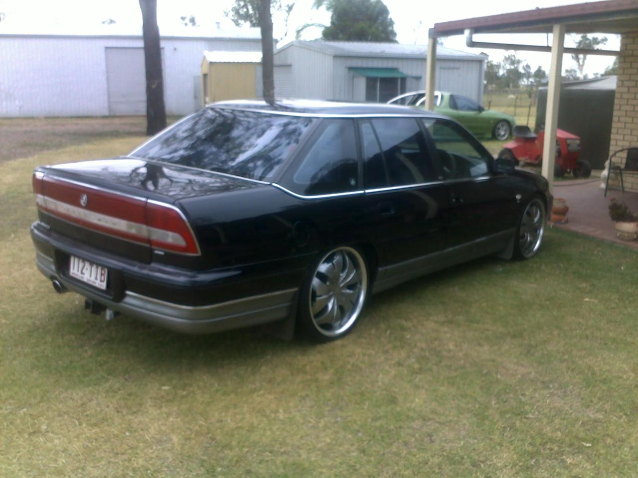 1999 Holden Statesman