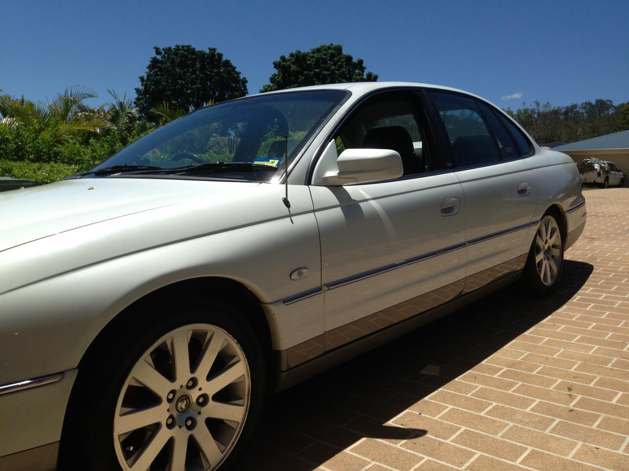 1999 Holden Statesman V6 Wh