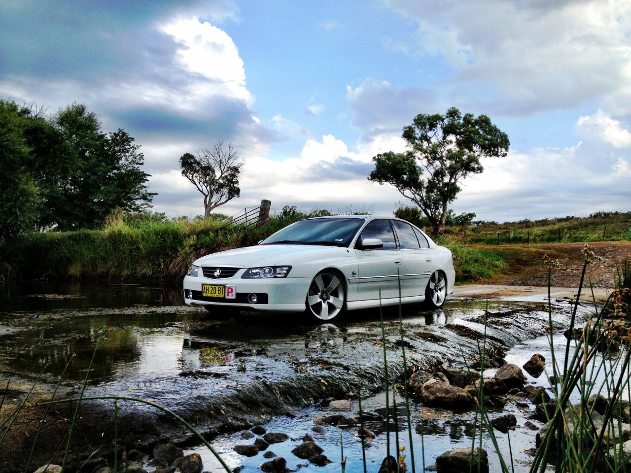 2003 Holden Calais