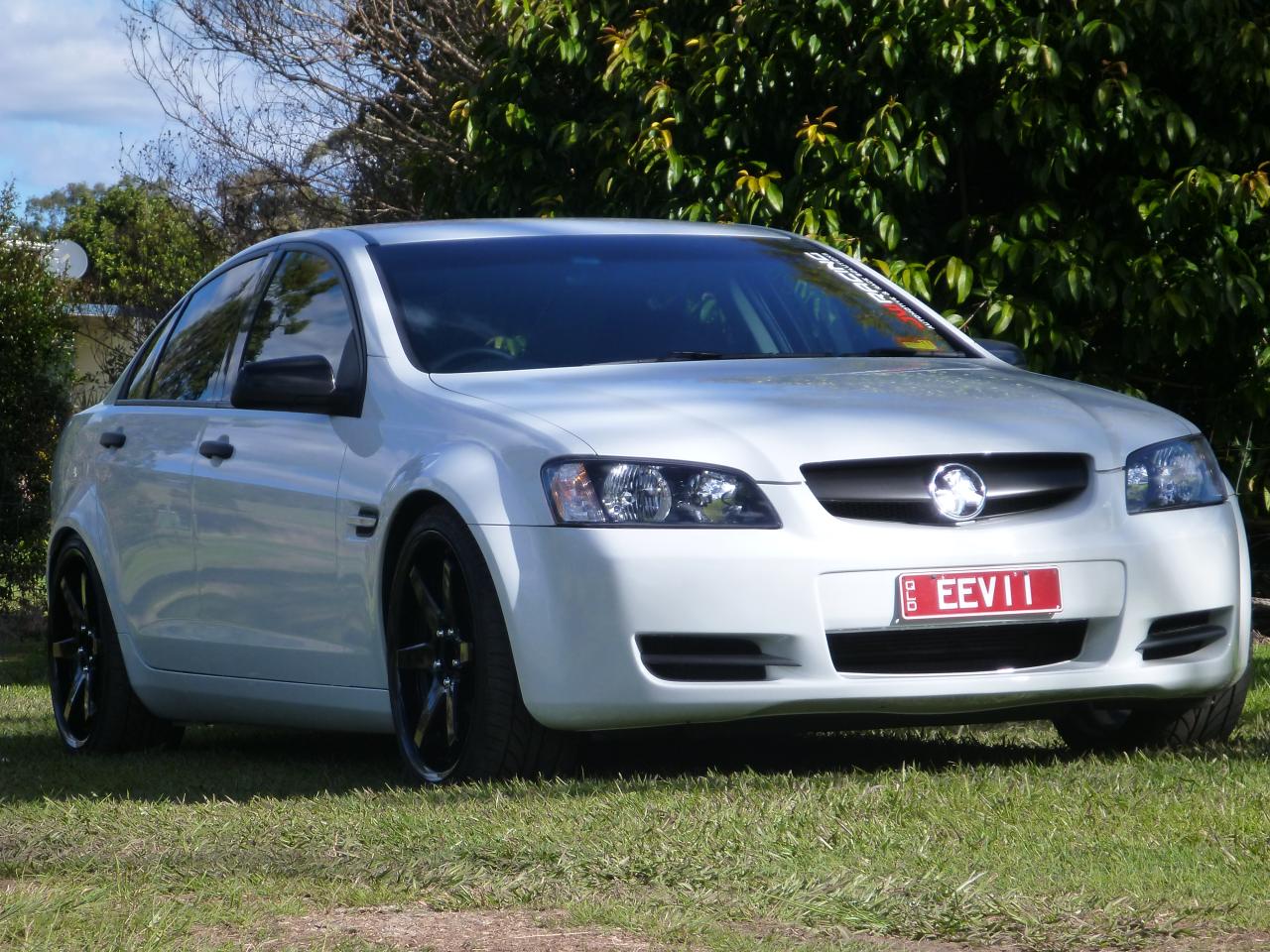 2006 Holden Commodore Omega Ve