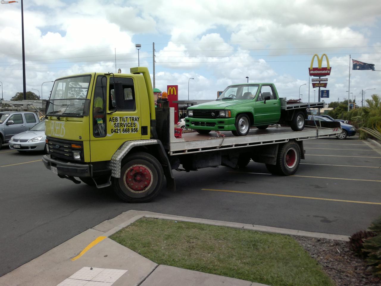 1986 Toyota Hilux 