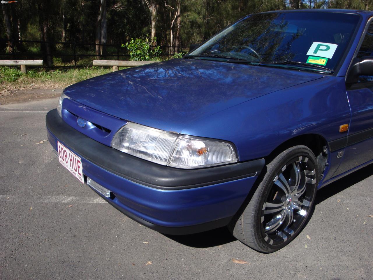 1993 Ford Laser Gl Kh