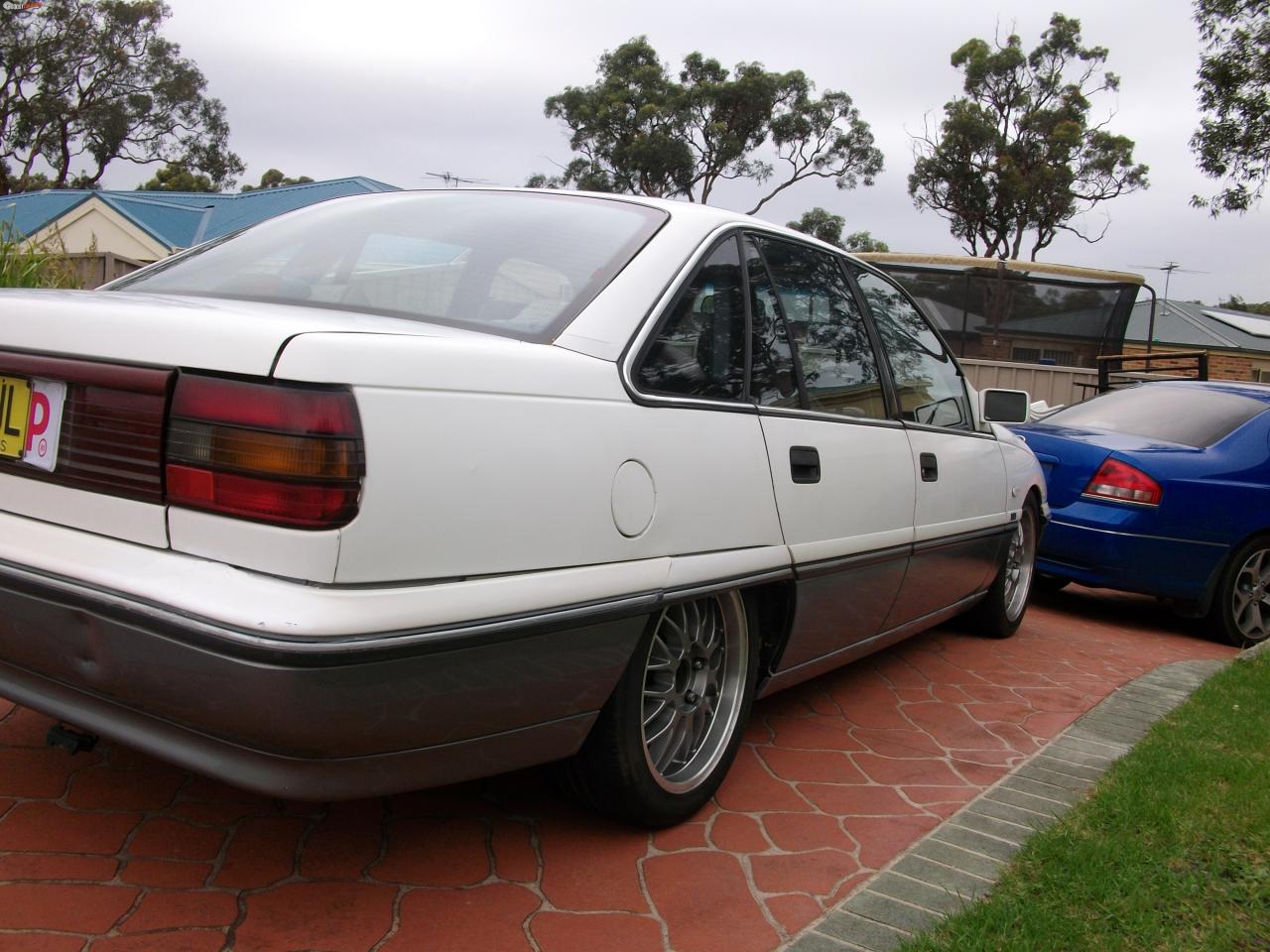 1992 Holden Calais Vp