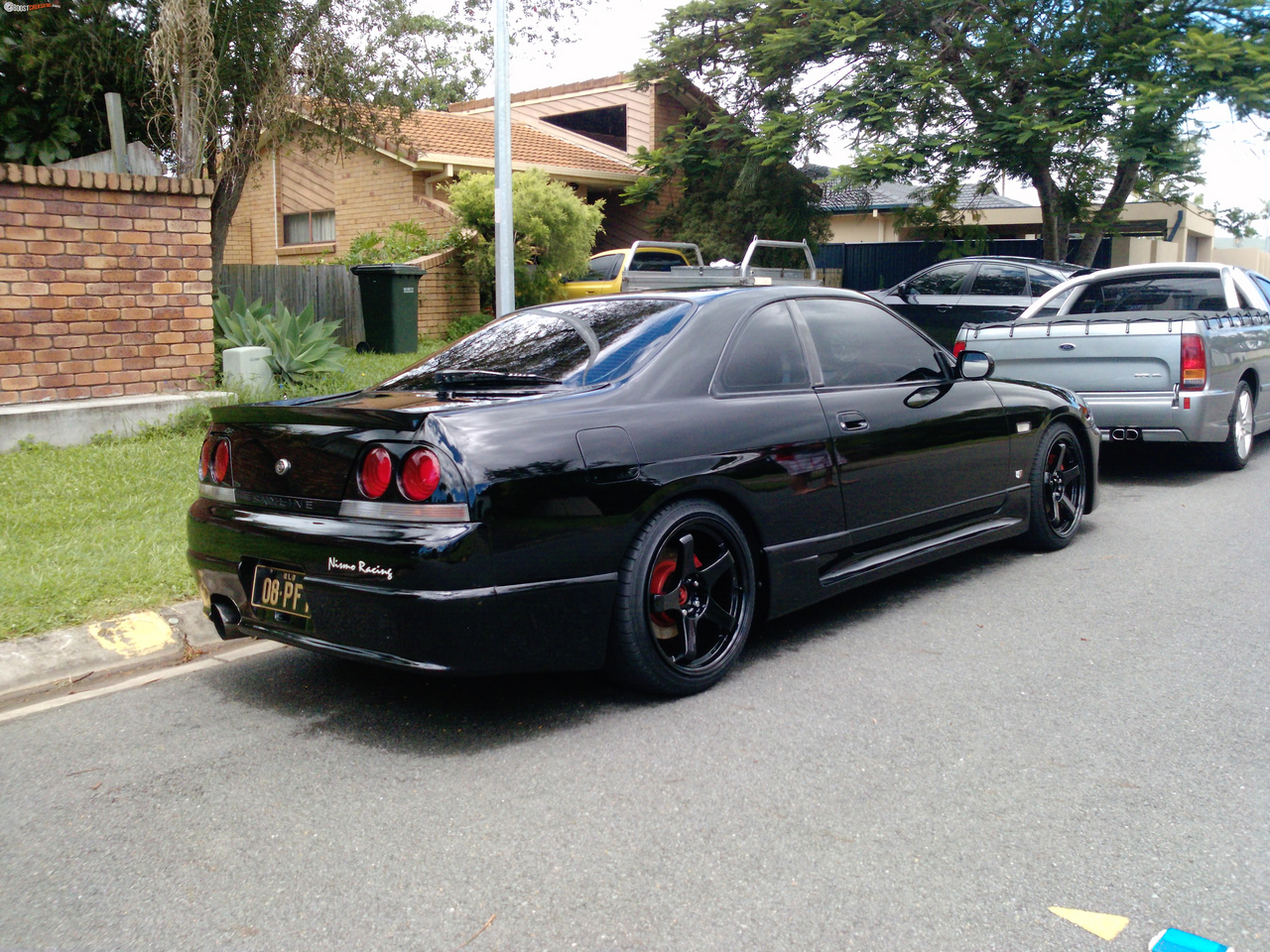 Nissan Skyline r33 черный