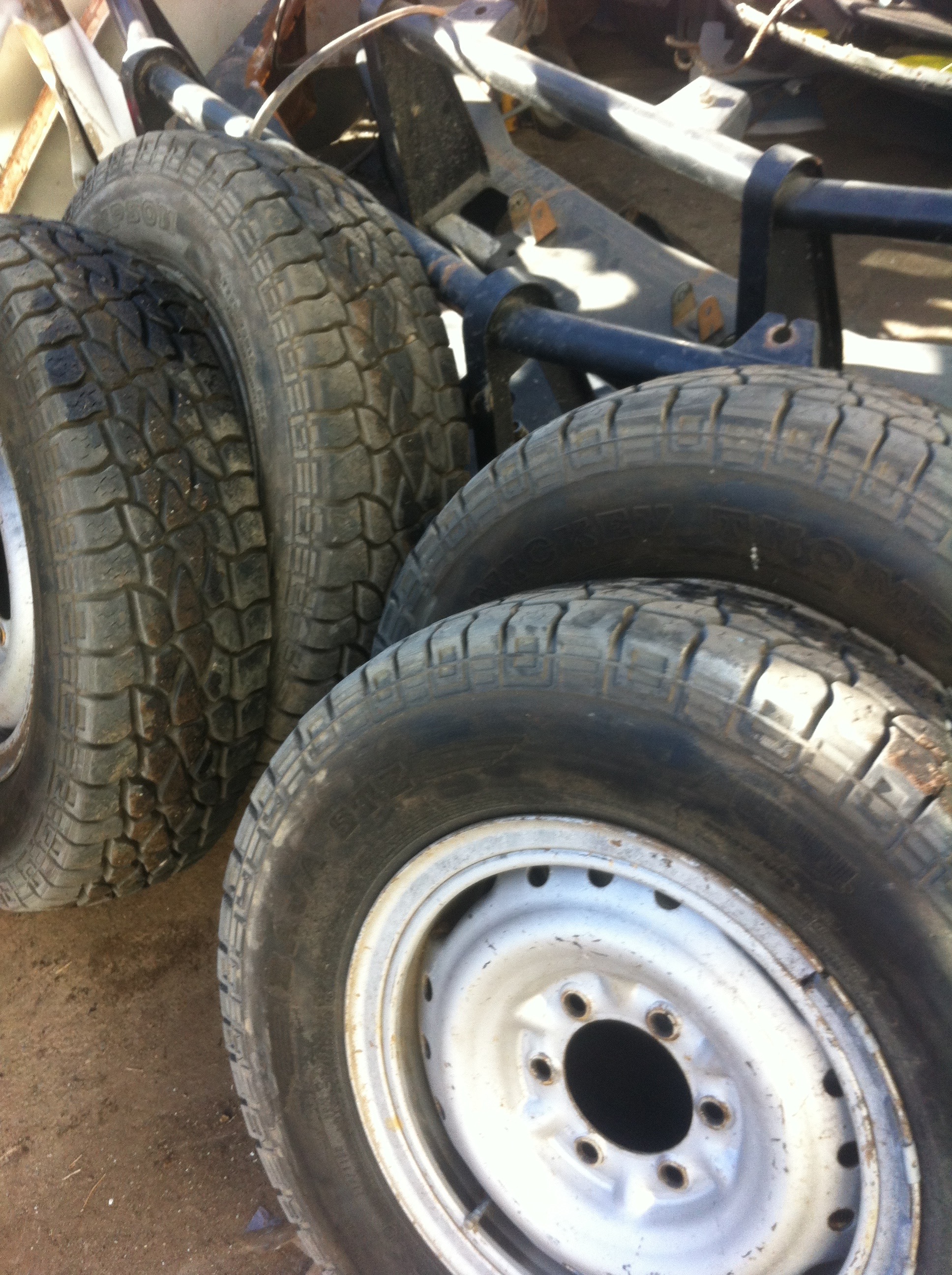 Off-road Wheels and Tyres**mickey Thompson***