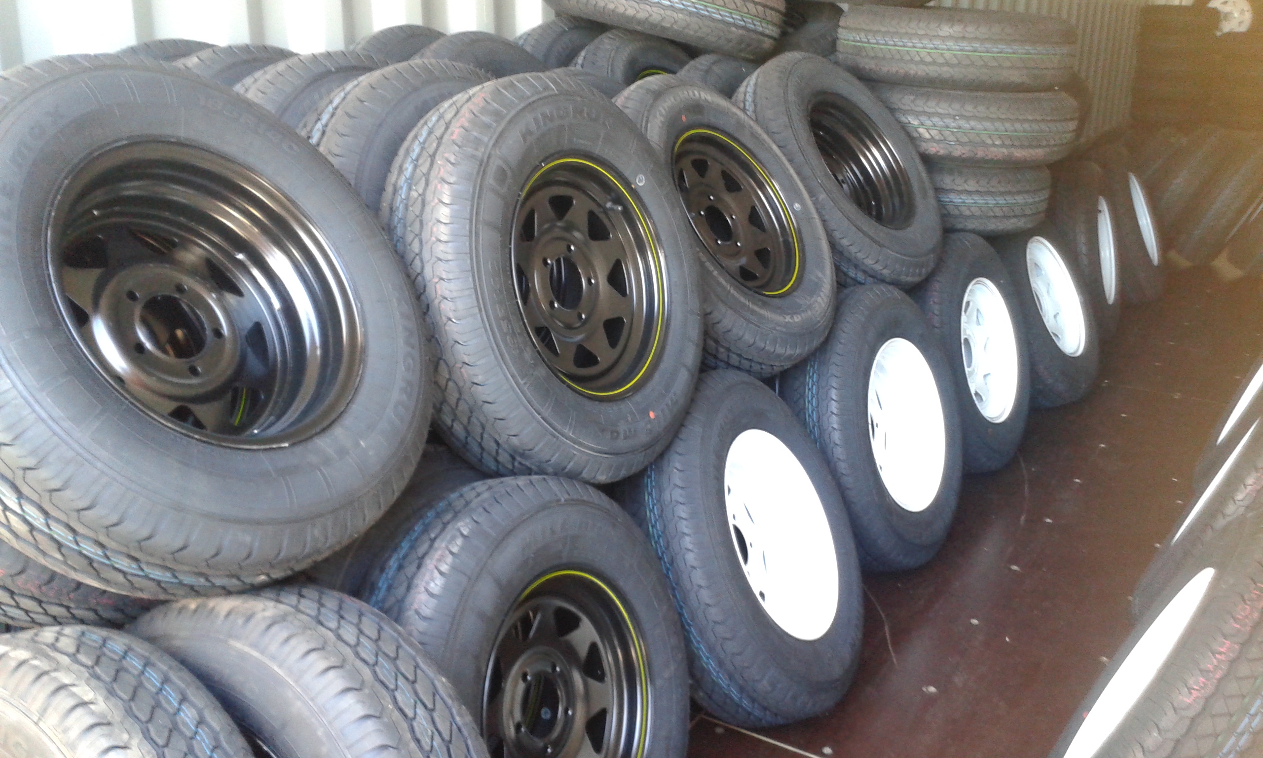 Super Cheap Trailer Tyres & Wheel Package