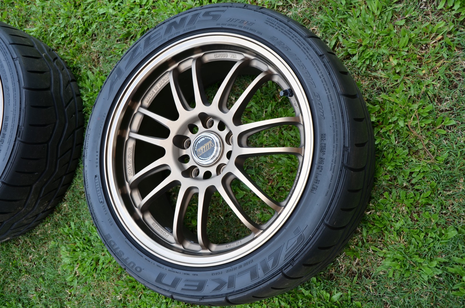 VOLK Racing RE30 Wheels & RT615 Tyres