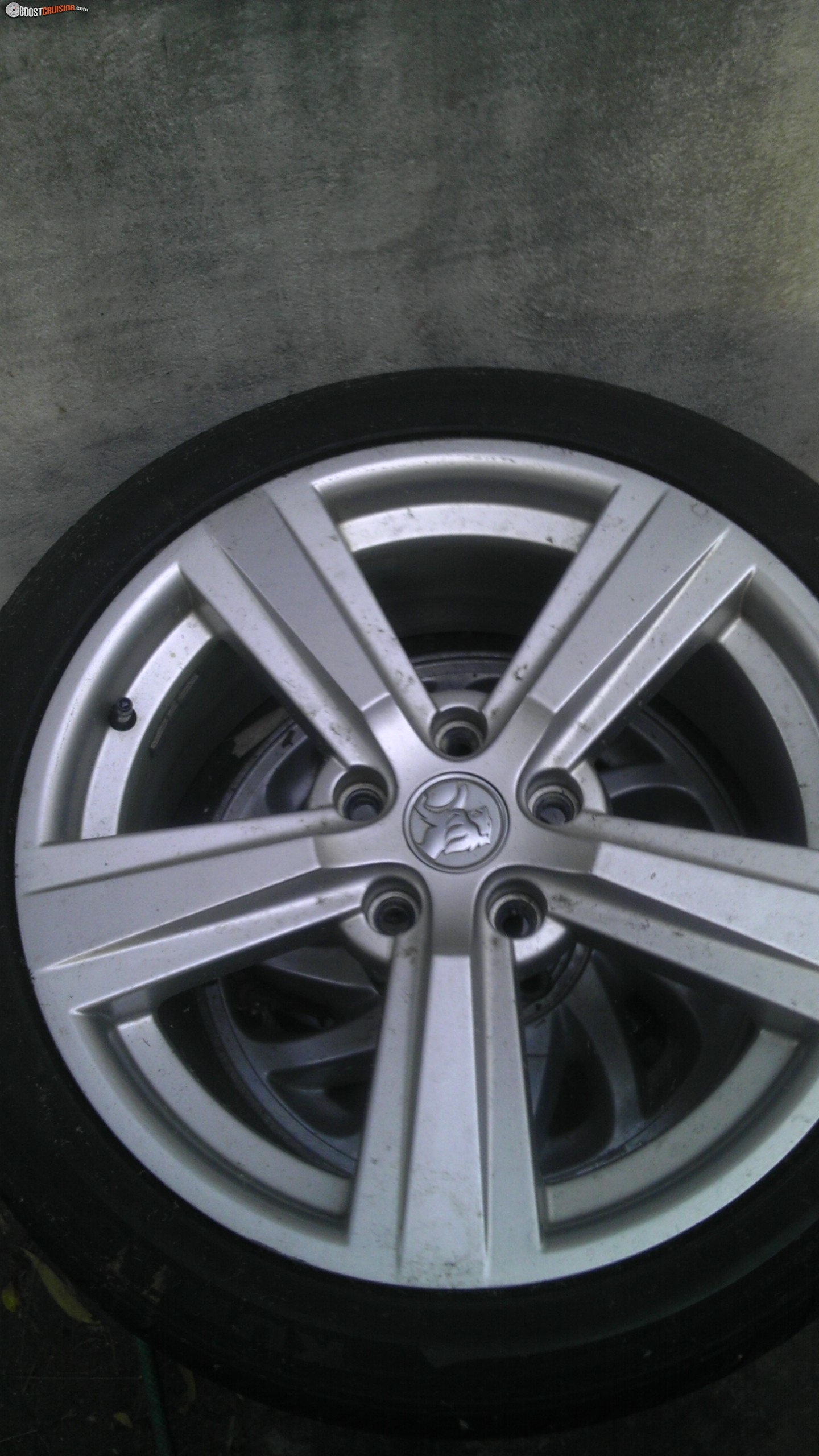 VZ SS Wheels and Tyres 18\